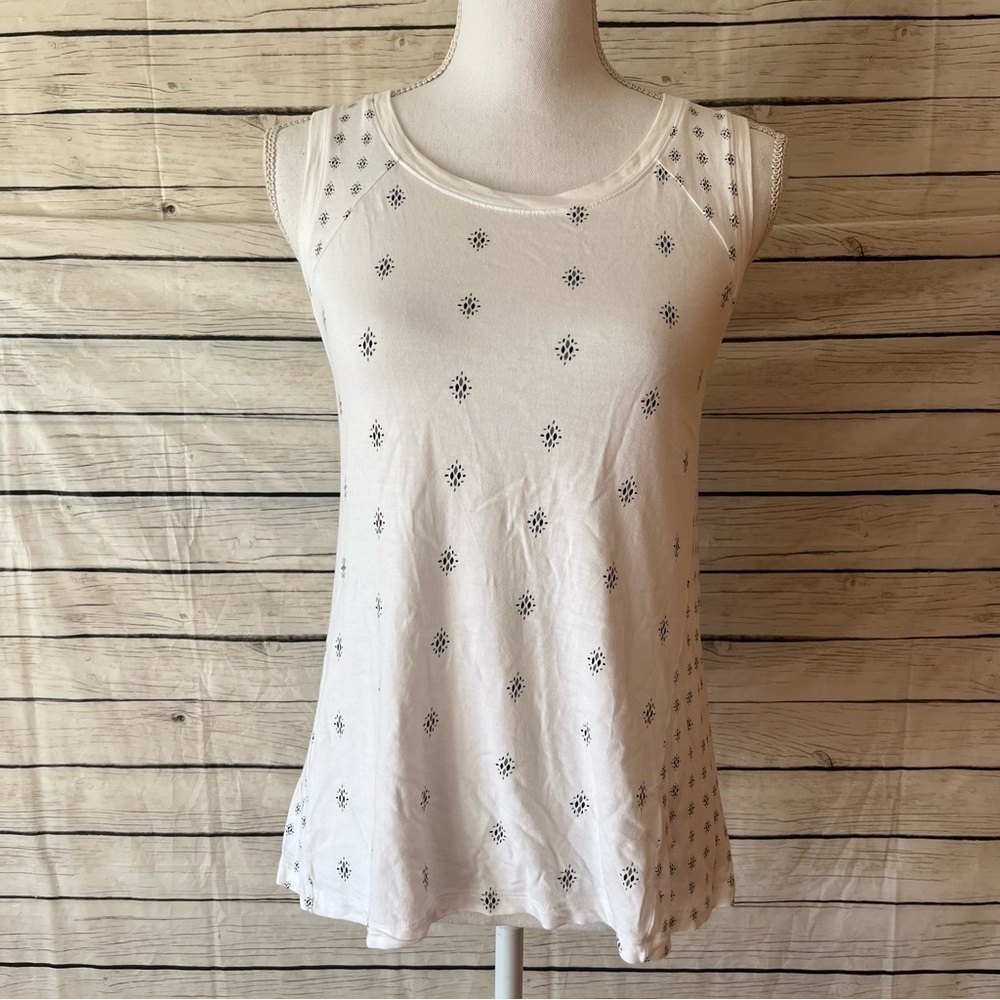 Old Navy Open Back Print Sleeveless Top Size Small